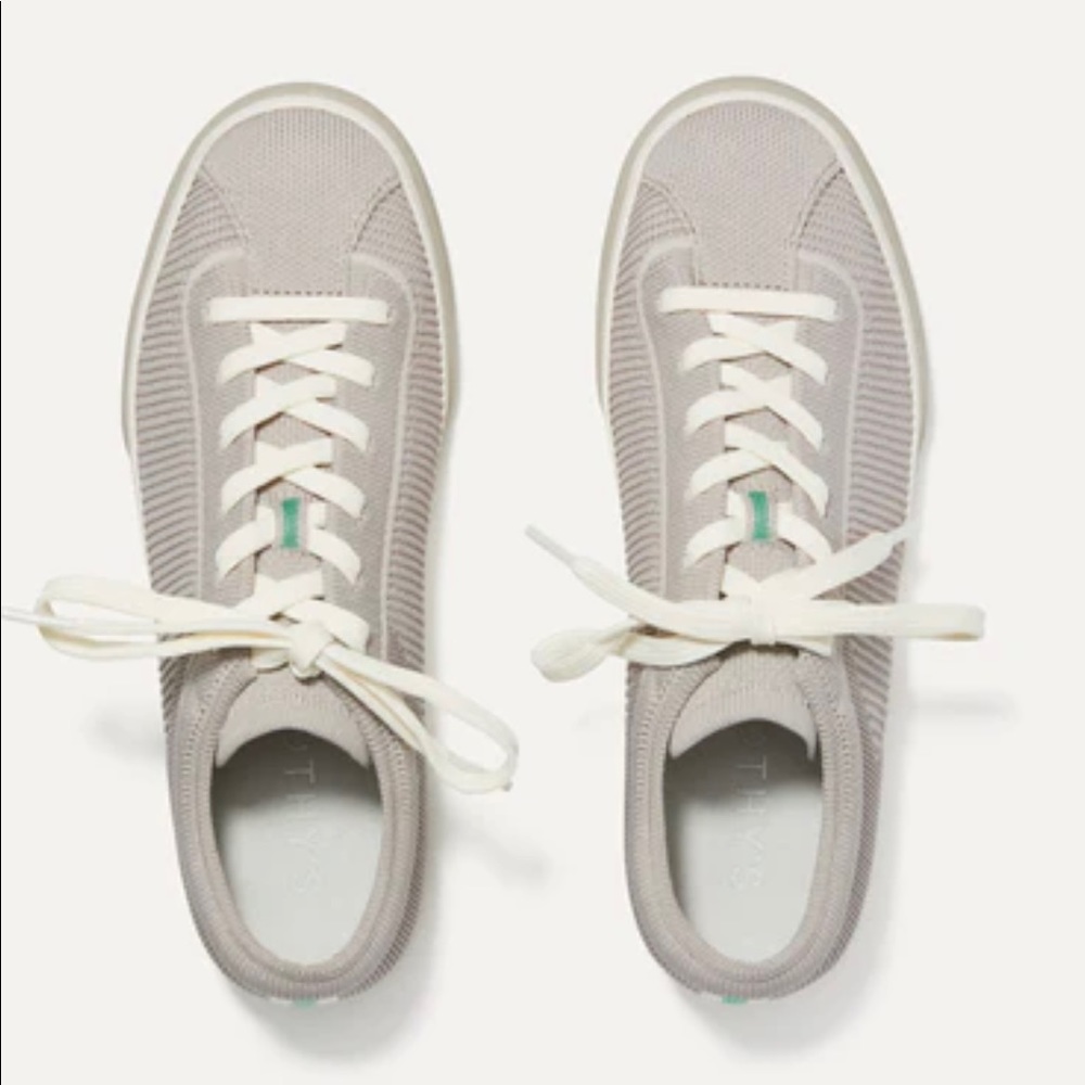 Rothys Lace Up Sneaker NIB vintage grey size 9 sold out color combo